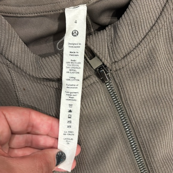 Cropped Jacket With Double Zipper - Picture 2 of 3